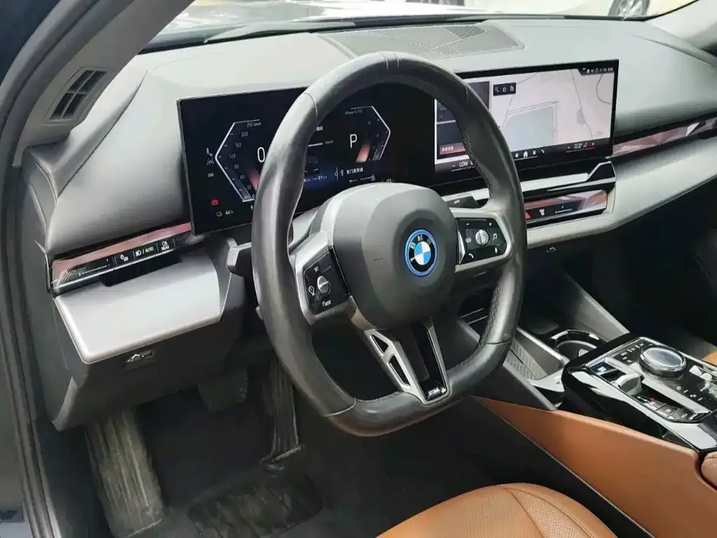 BMW i5 — фото 4