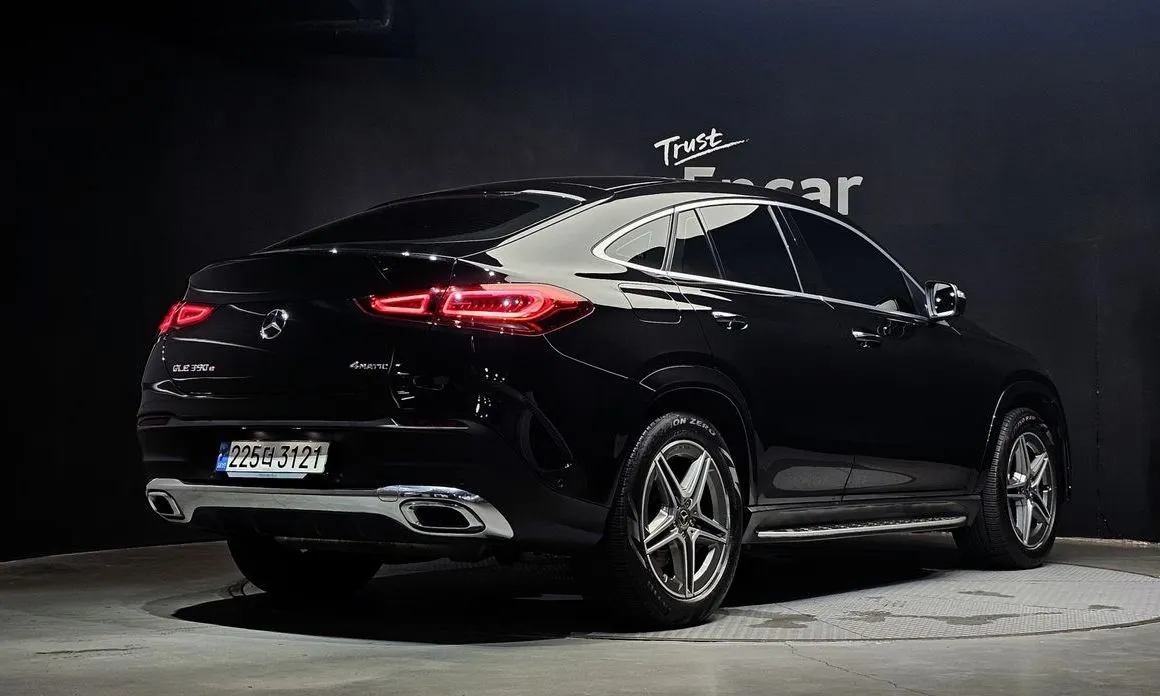Mercedes-Benz GLE-Class — фото 4