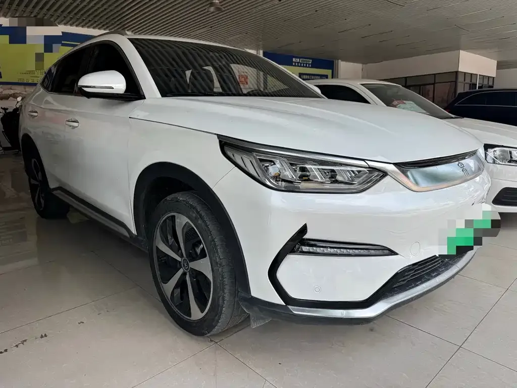 BYD PLUS New Energy — фото 3