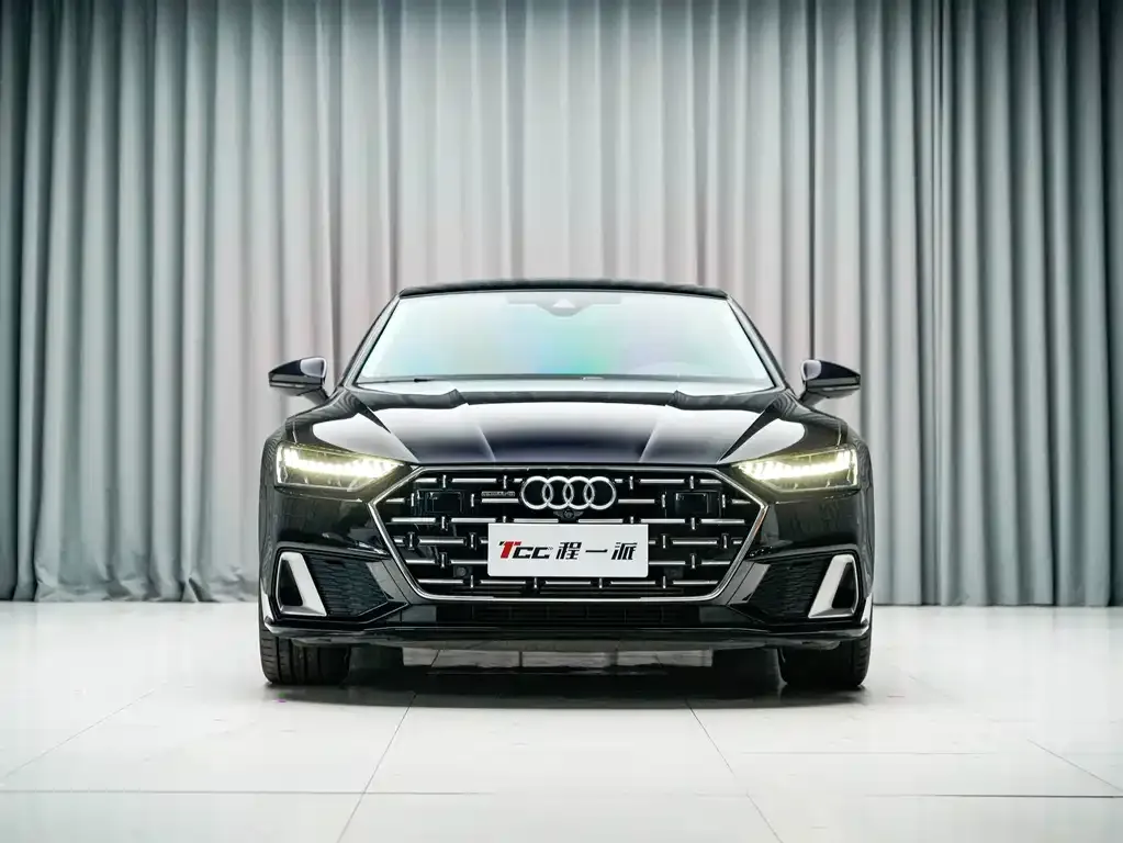 Audi A7L — фото 2