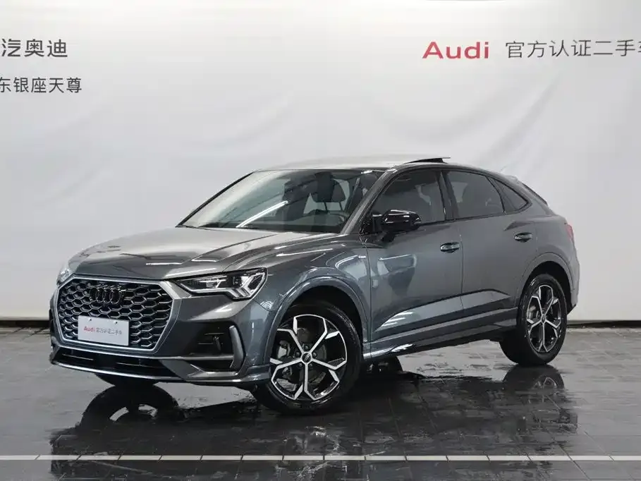 Audi Q3 Sportback — фото 1