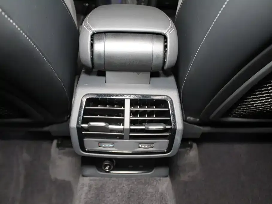 Audi Q3 Sportback — фото 5