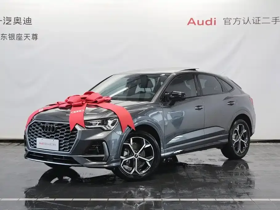 Audi Q3 Sportback — фото 10