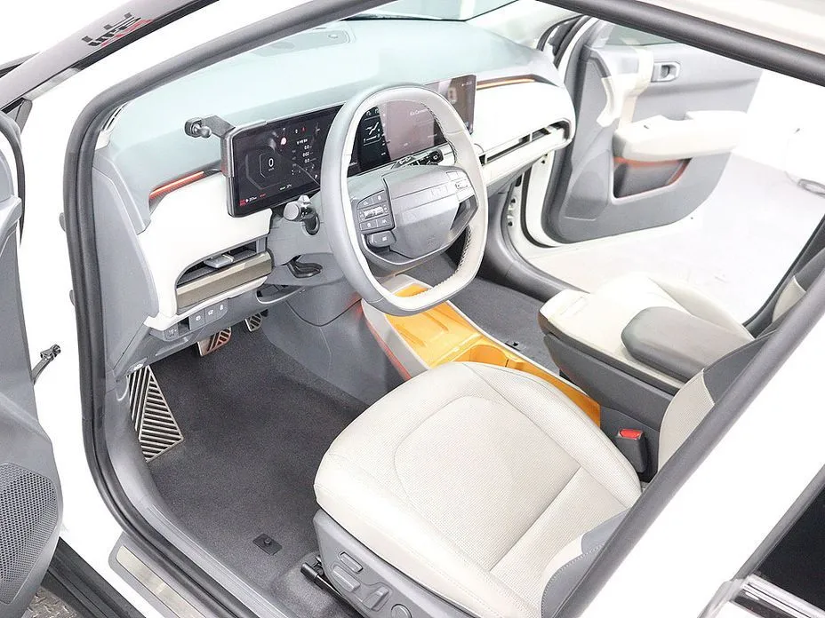 Kia EV3 — фото 6