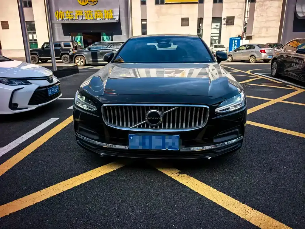 Volvo S90 — фото 3
