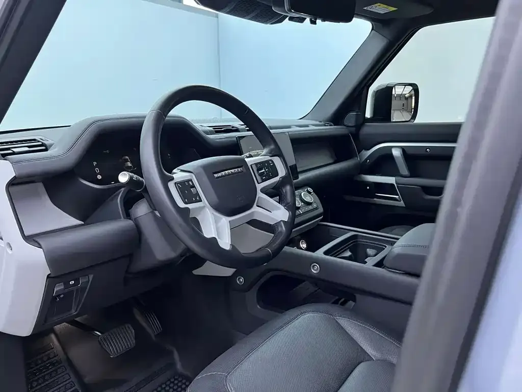 Land Rover Defender — фото 4