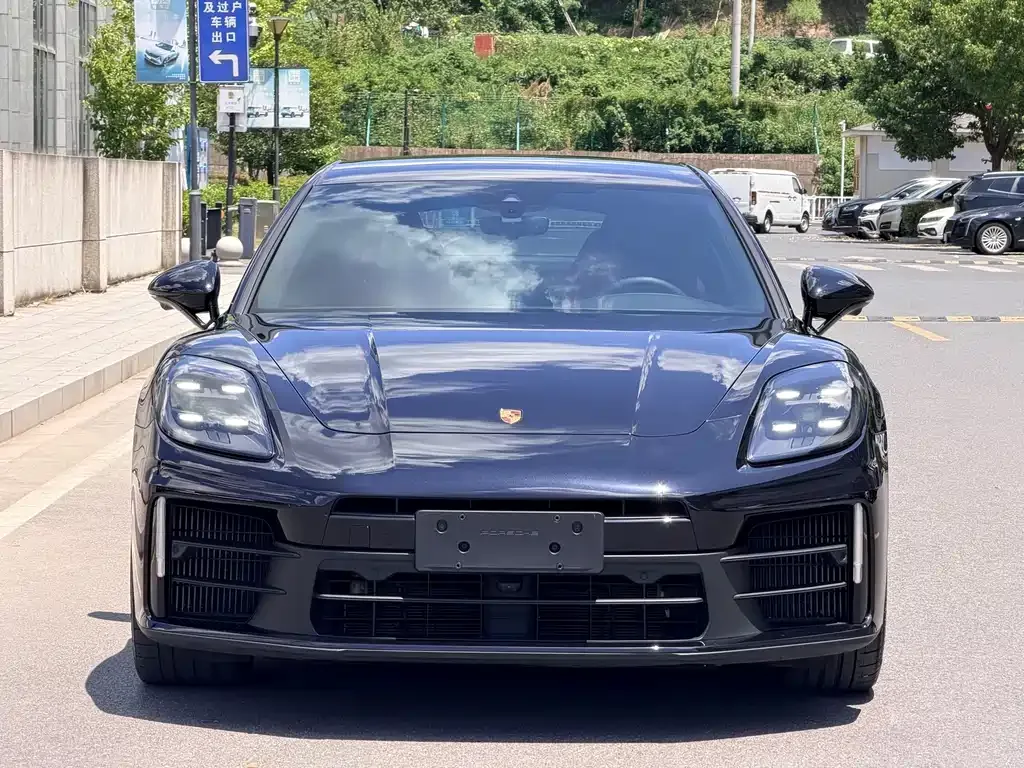 Porsche Panamera — фото 6