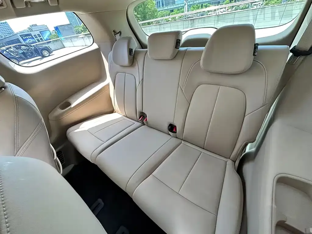 Buick GL8 Hybrid — фото 4