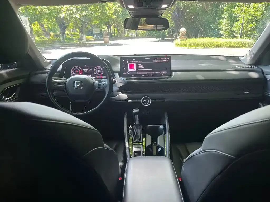 Honda Accord — фото 3
