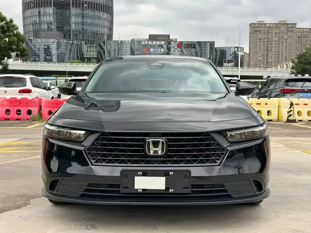 Honda Accord — фото 4
