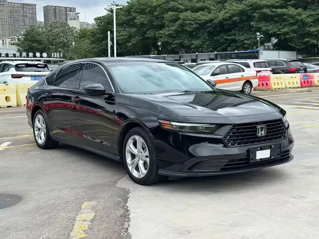 Honda Accord — фото 5