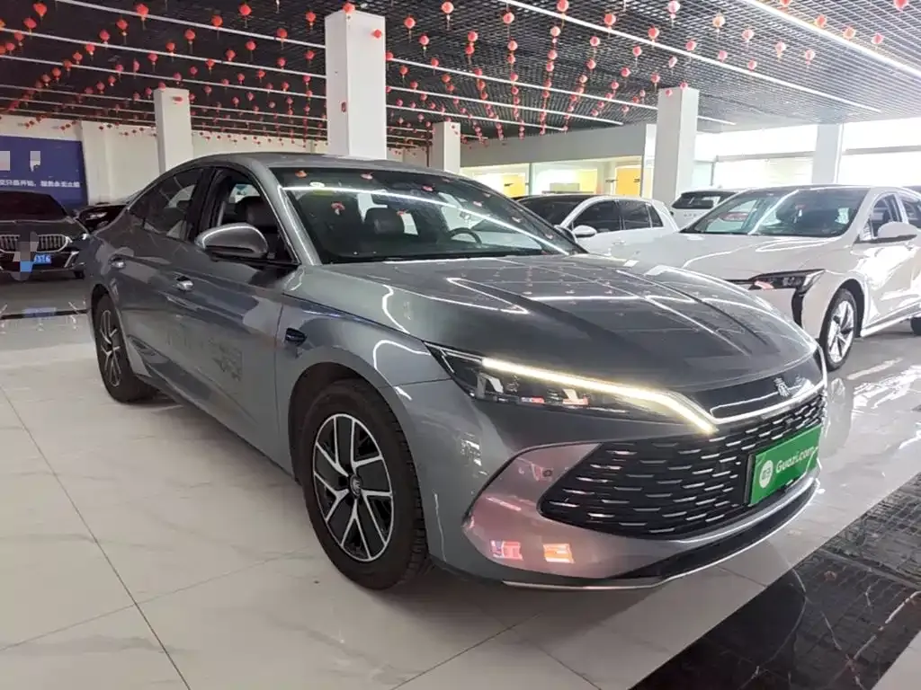 BYD Qin L — фото 10