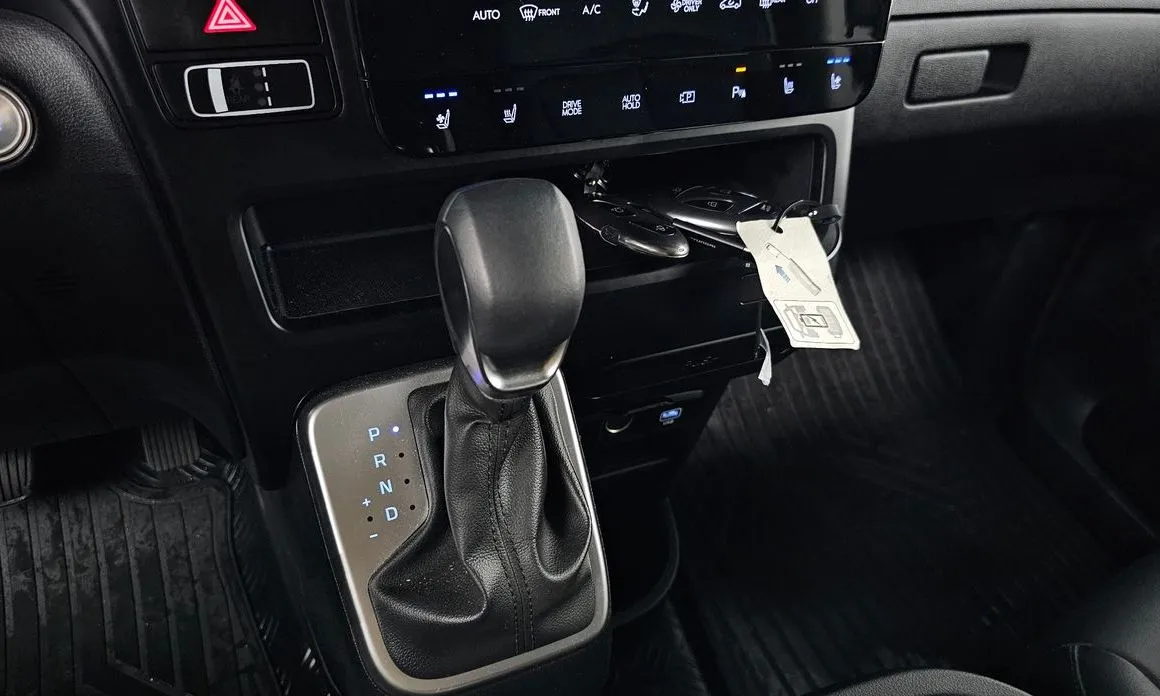 Hyundai Staria — фото 9