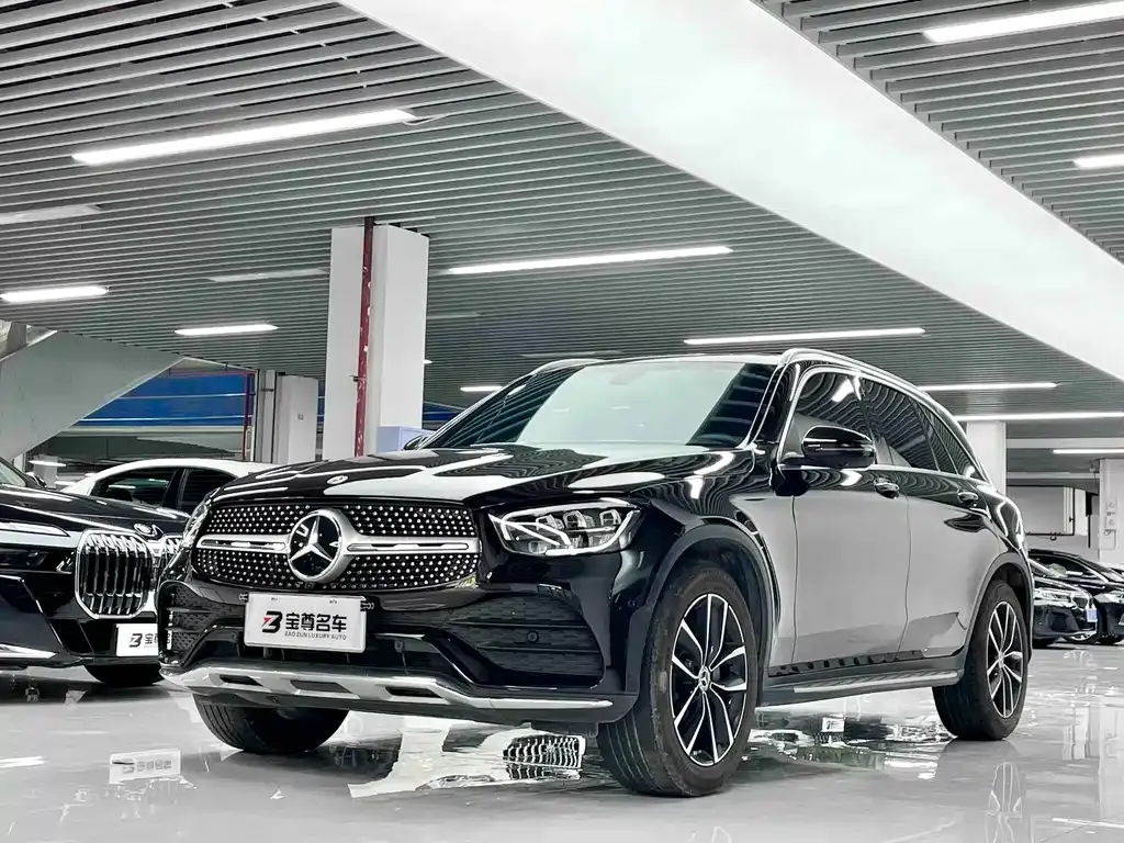 Mercedes-Benz GLC — фото 1