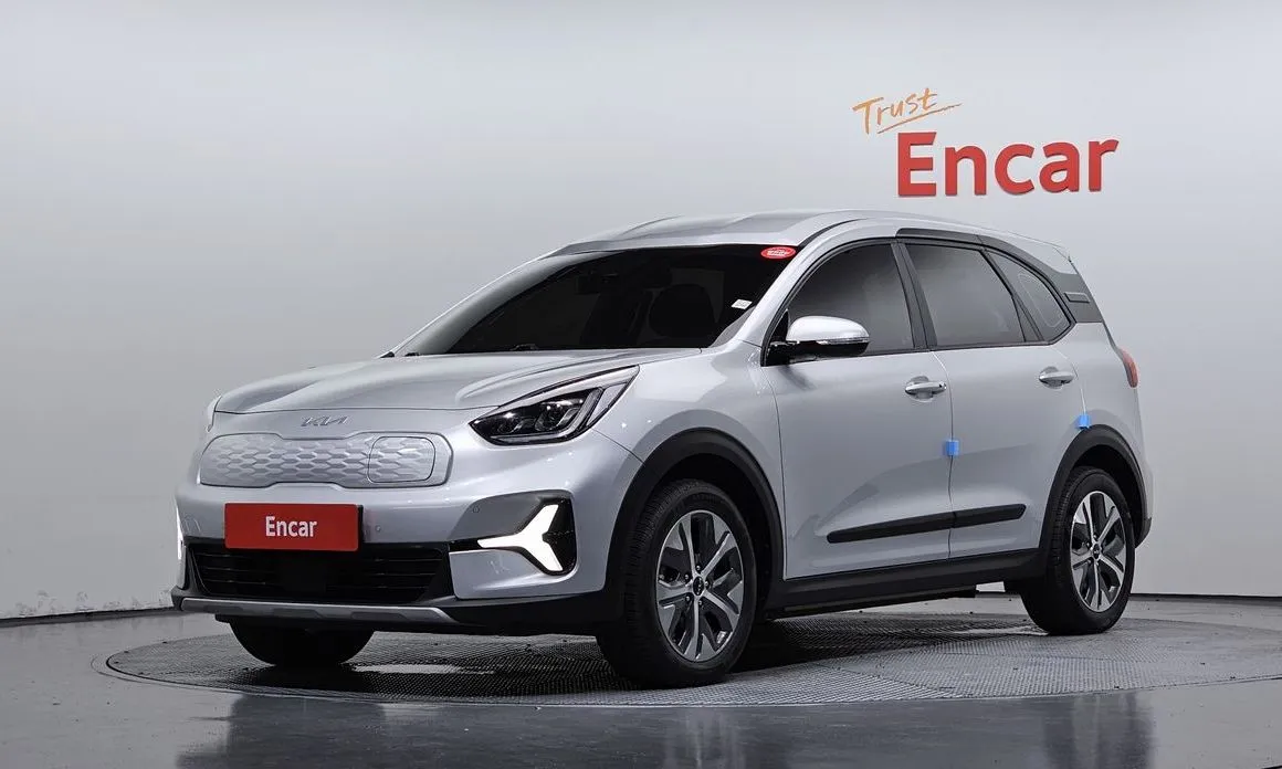 Kia Niro — фото 1