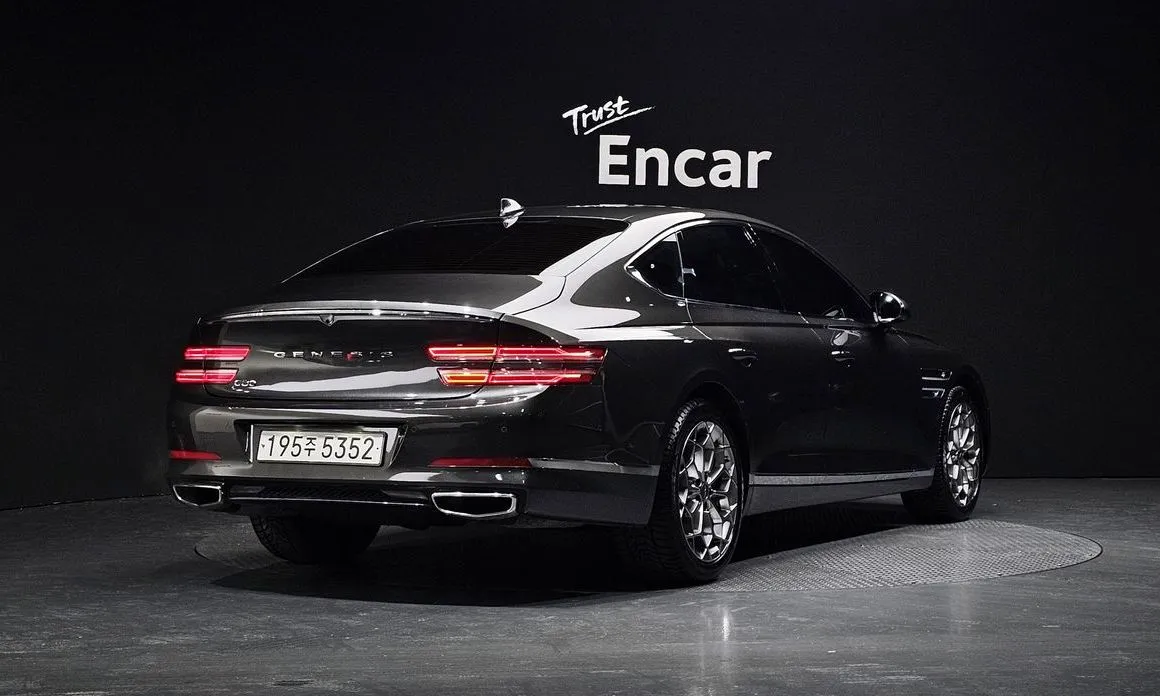 Genesis G80 — фото 4