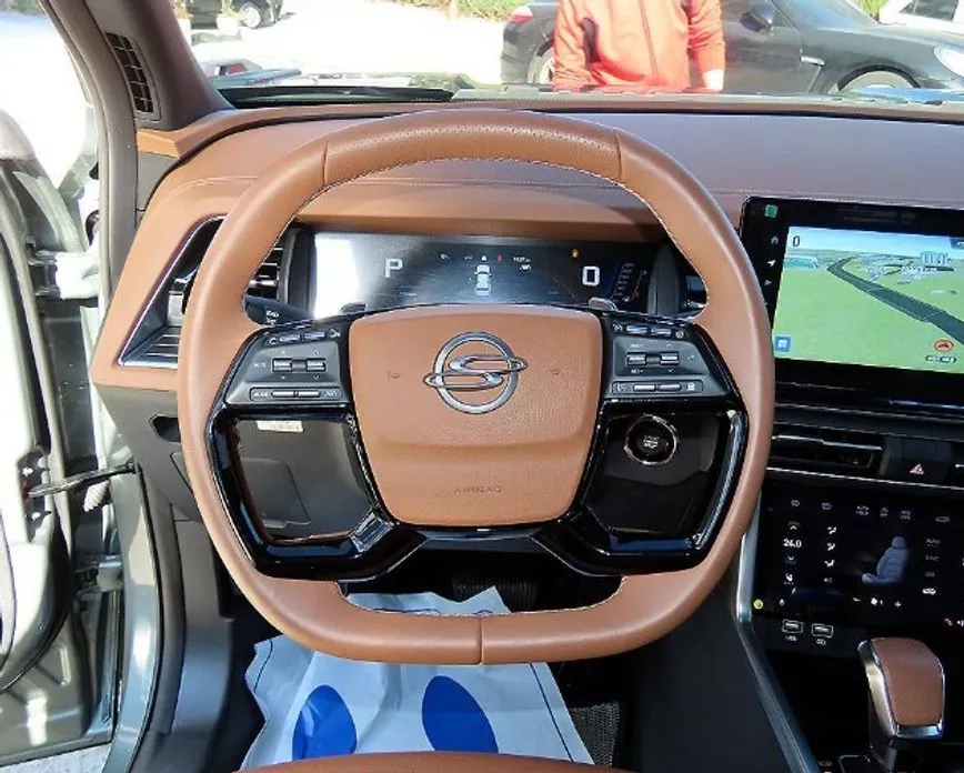 KG Mobility (Ssangyong) Torres — фото 10