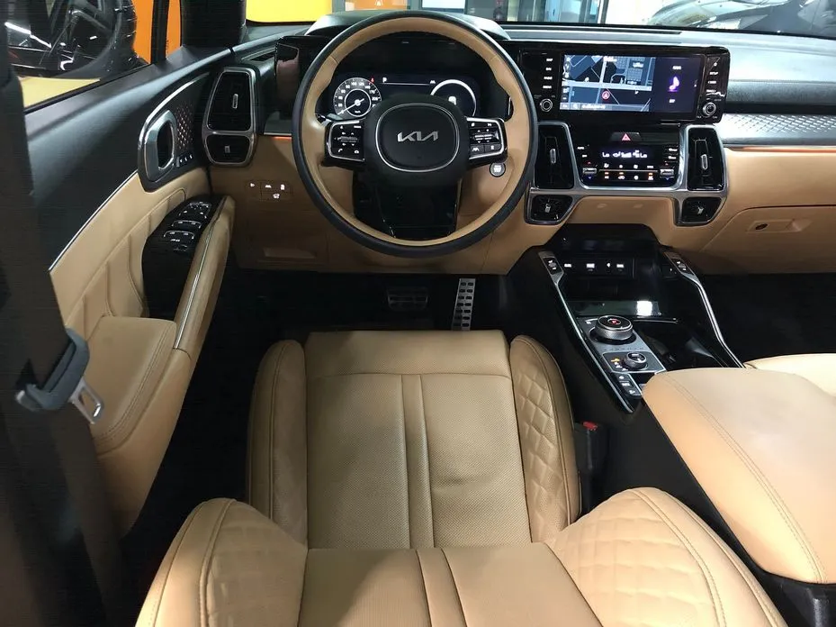 Kia Sorento — фото 5