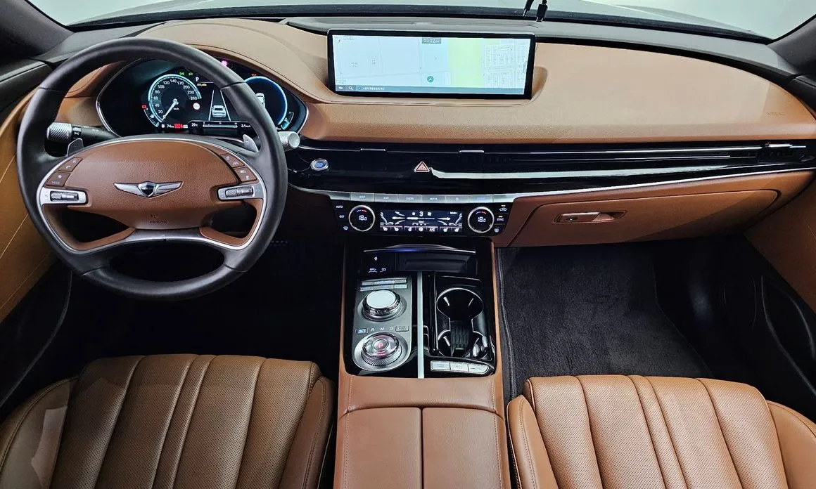 Genesis G80 — фото 10