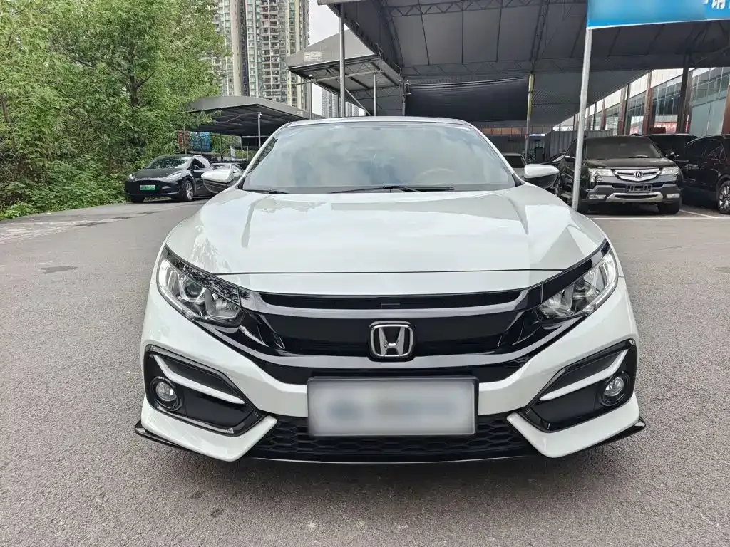 Honda Civic — фото 8