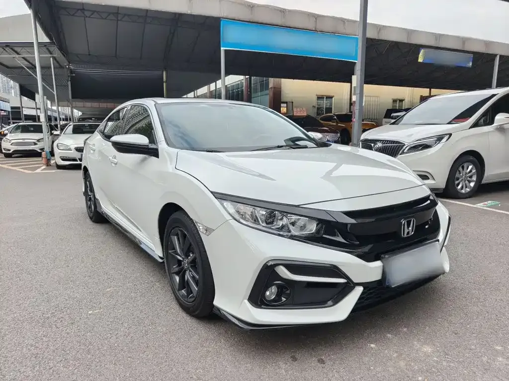Honda Civic — фото 7
