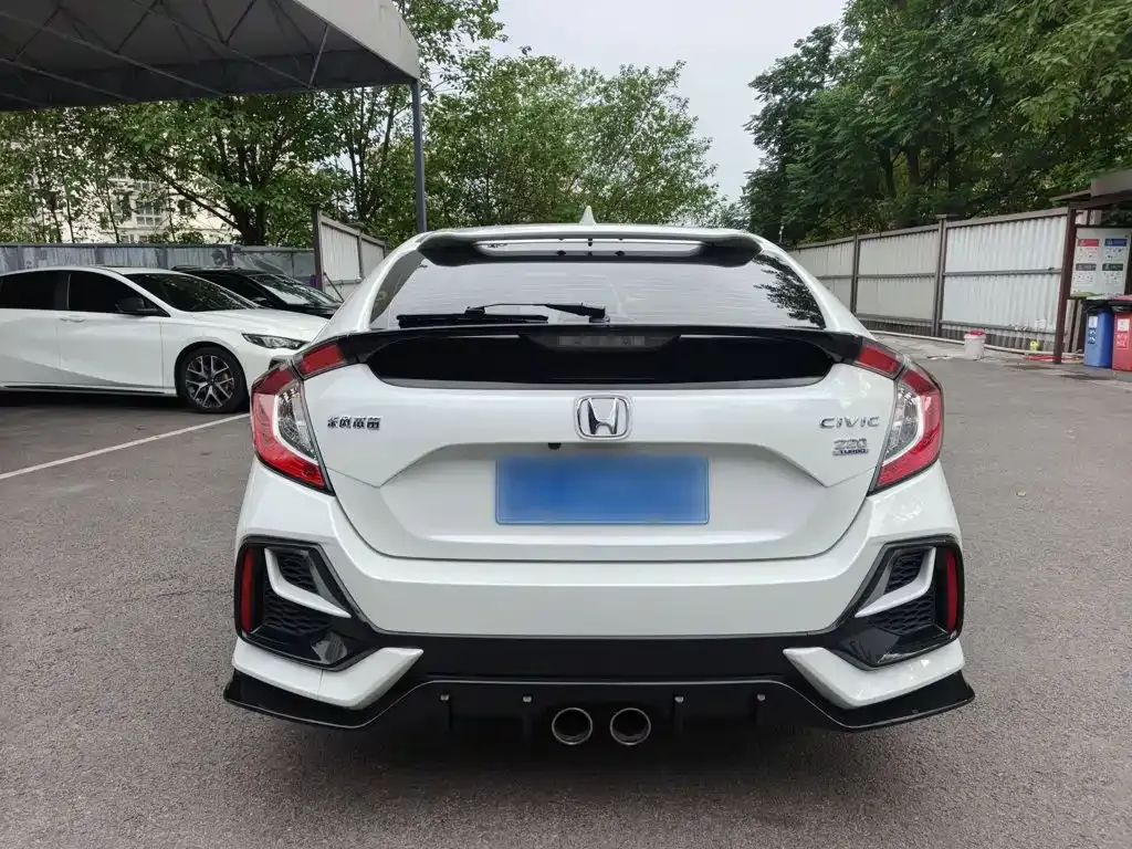 Honda Civic — фото 9