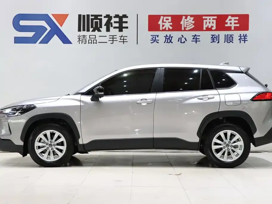 Toyota Corolla Cross — фото 4
