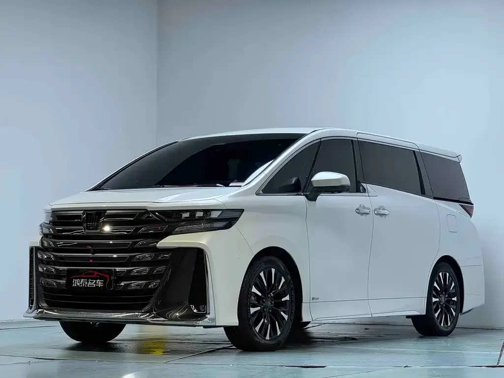 Toyota Vellfire — фото 7