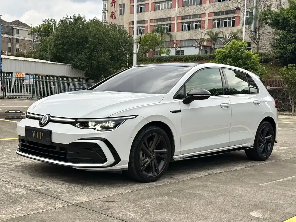 Volkswagen Golf 280TSI DSG R-Line 1