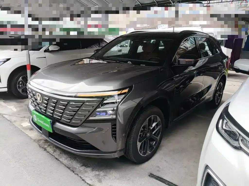 Changan CS75PLUS — фото 1