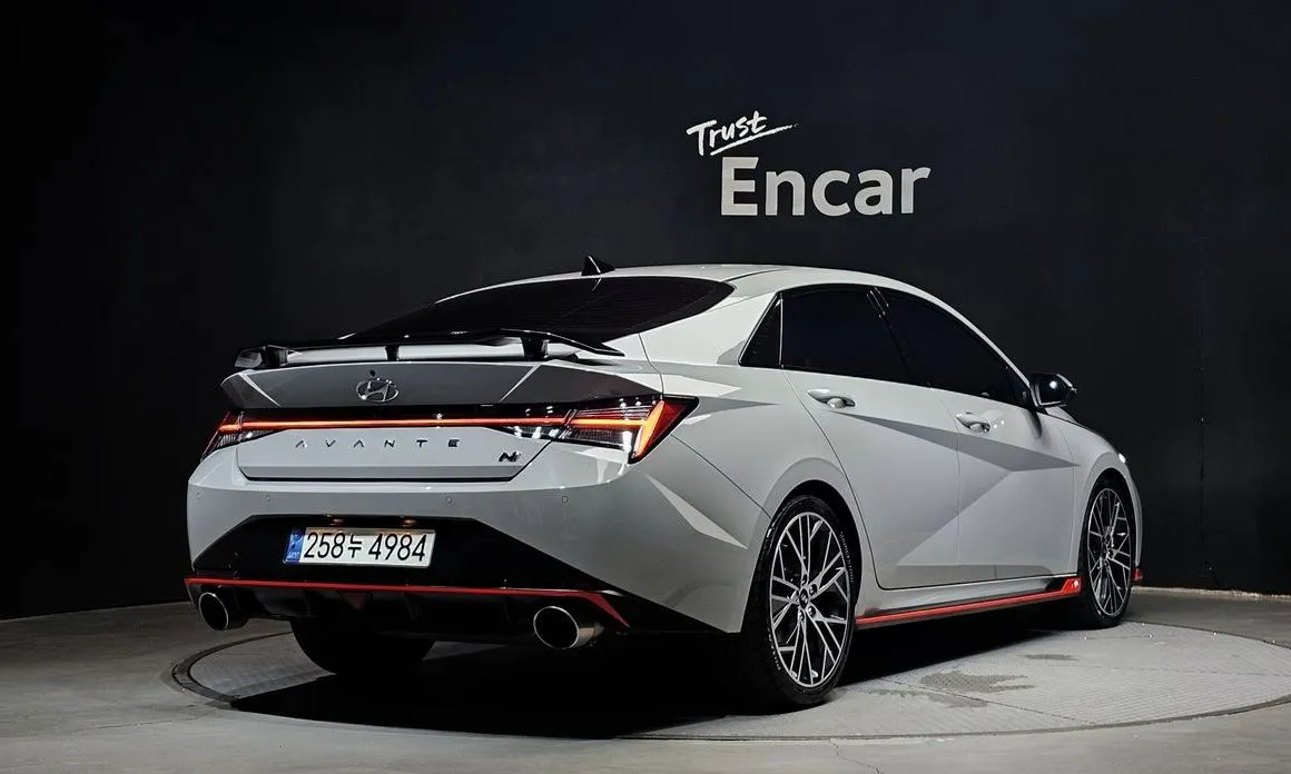 Hyundai AVANTE — фото 2