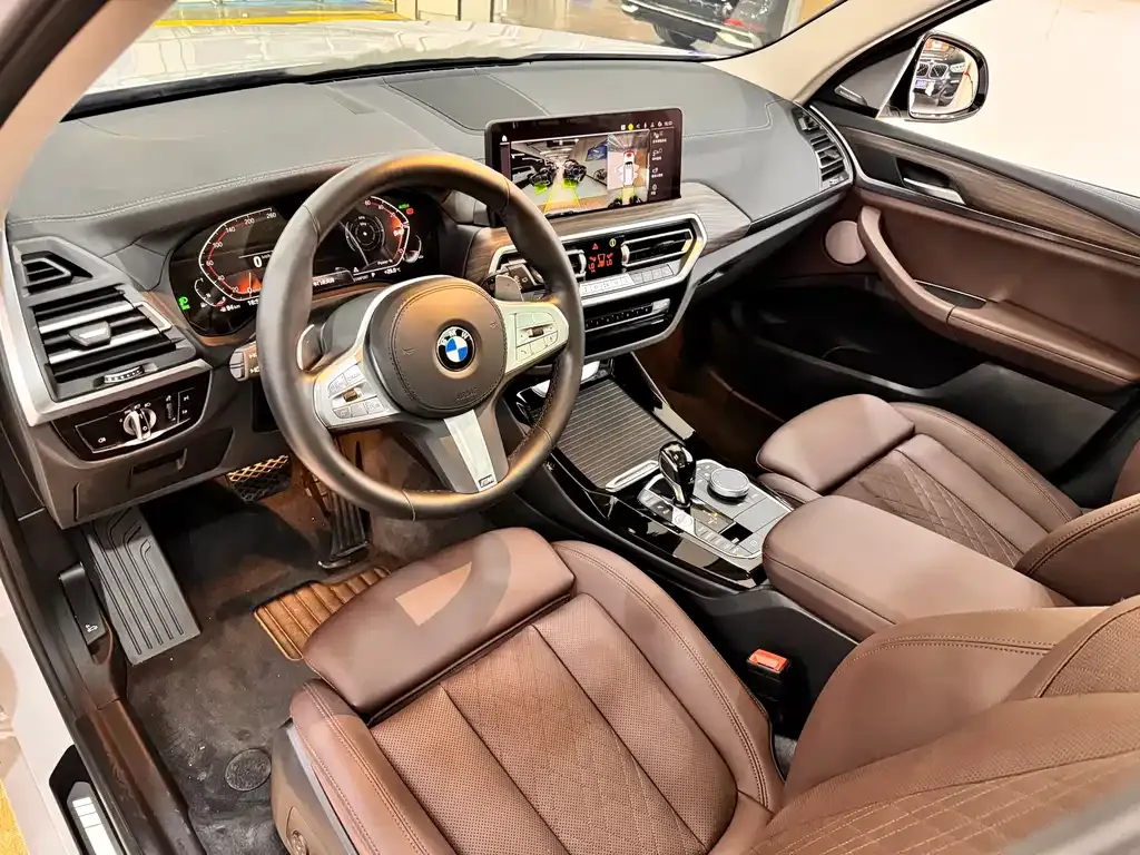 BMW X3 — фото 10