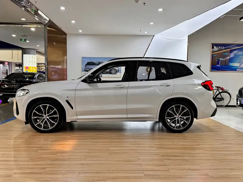 BMW X3 — фото 8