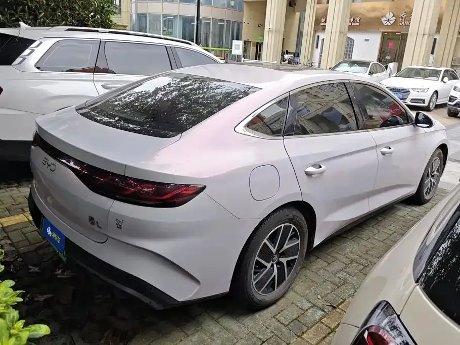 BYD Qin L — фото 4