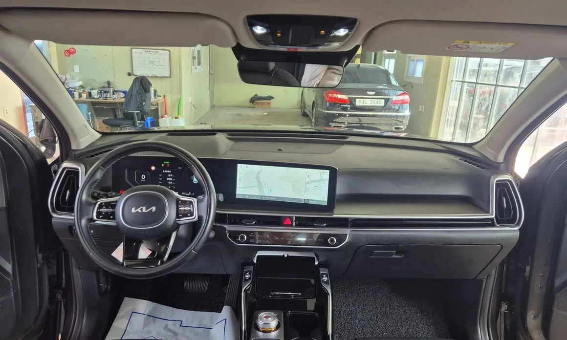 Kia Sorento — фото 6
