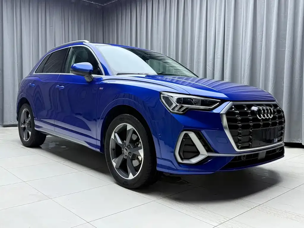 Audi Q3 — фото 5
