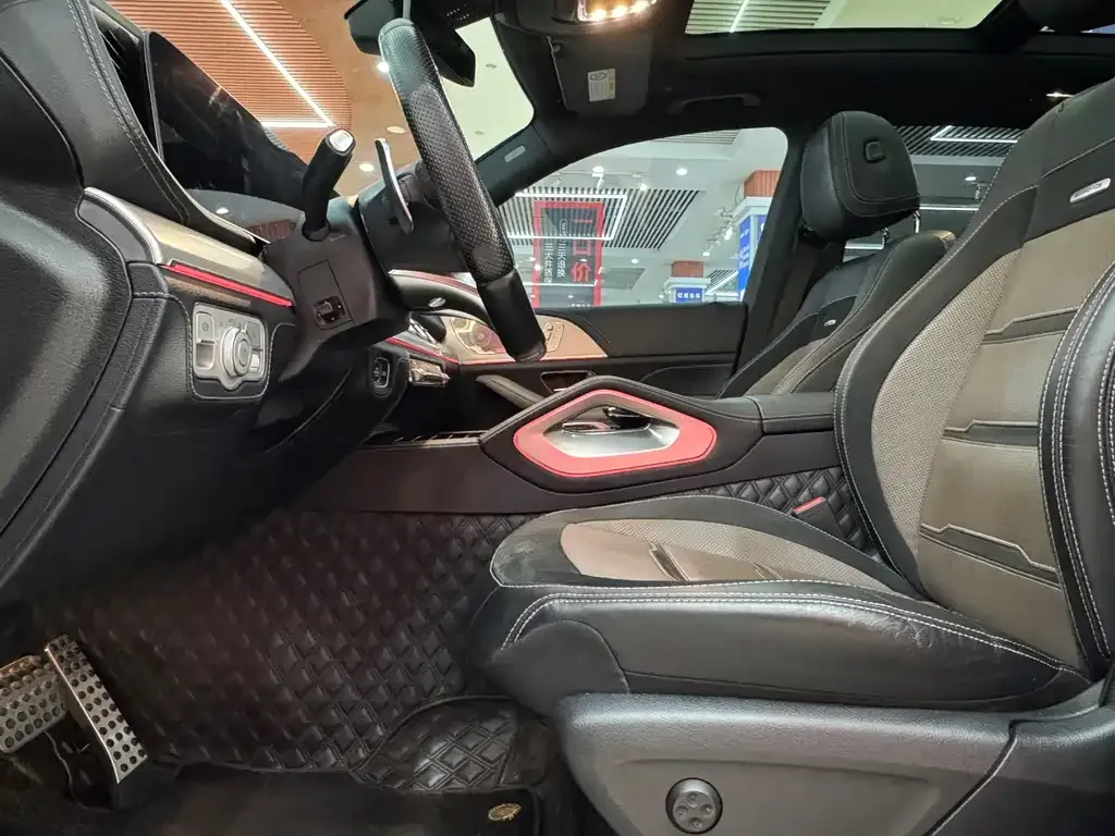 Mercedes-Benz GLE AMG — фото 4