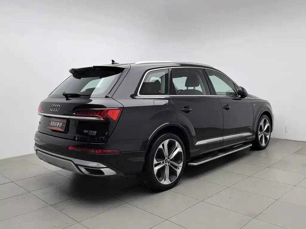 Audi Q7 — фото 2