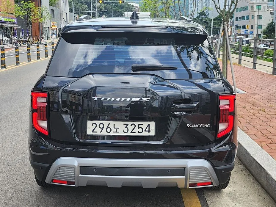KG Mobility (Ssangyong) Torres — фото 5