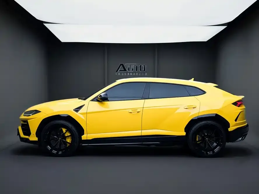 Lamborghini Urus — фото 6