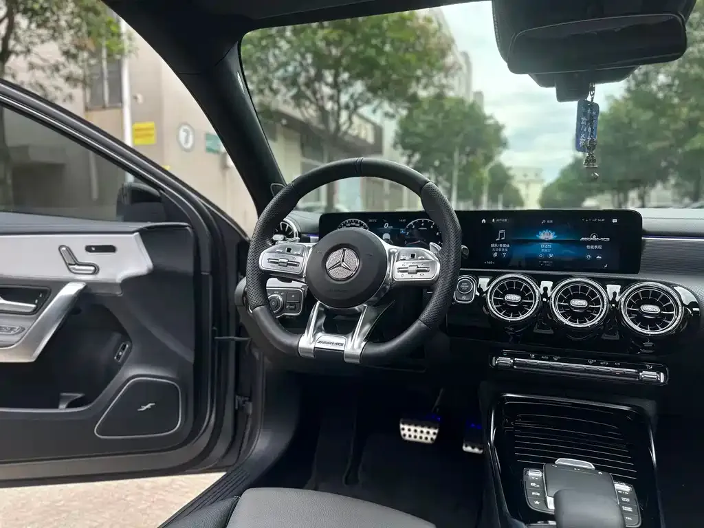 Mercedes-Benz A-Class AMG — фото 2