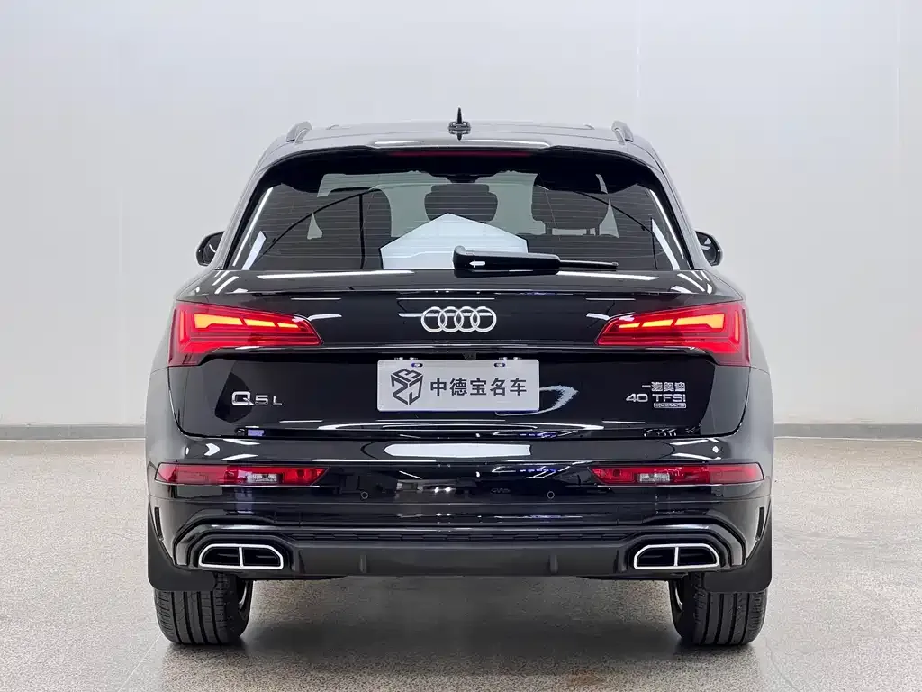 Audi Q5L — фото 4
