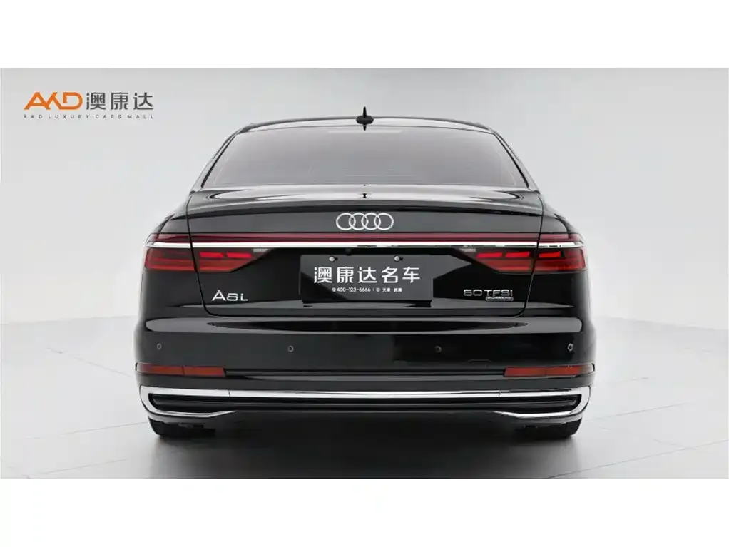 Audi A8 — фото 9