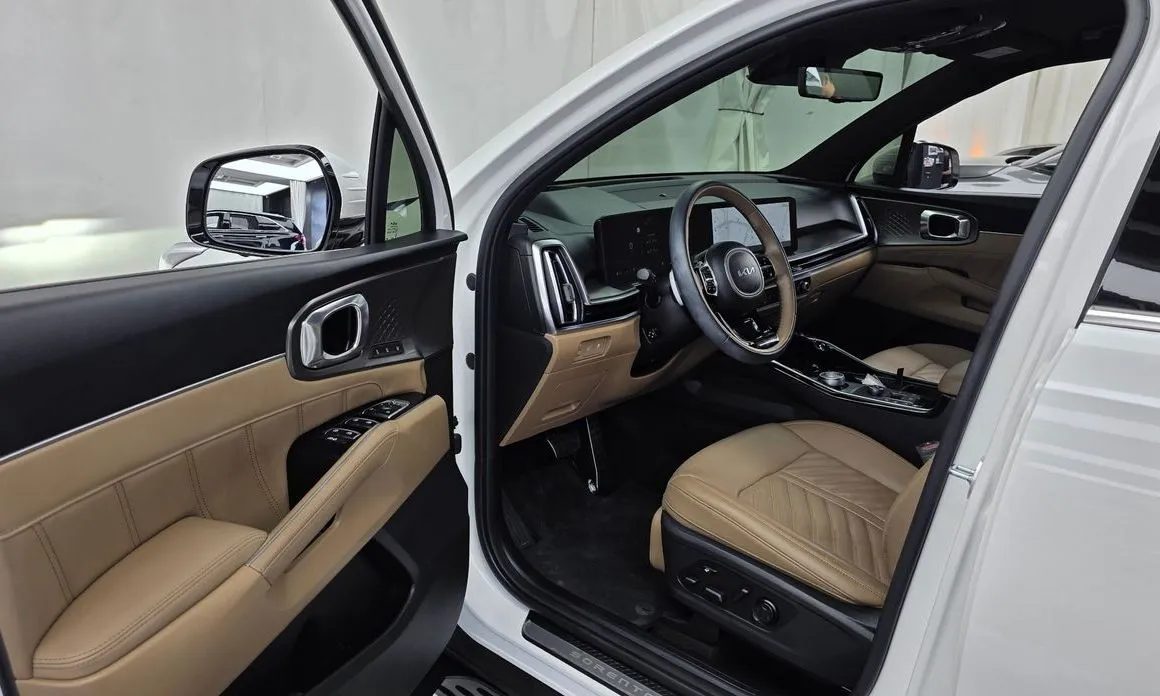 Kia Sorento — фото 10