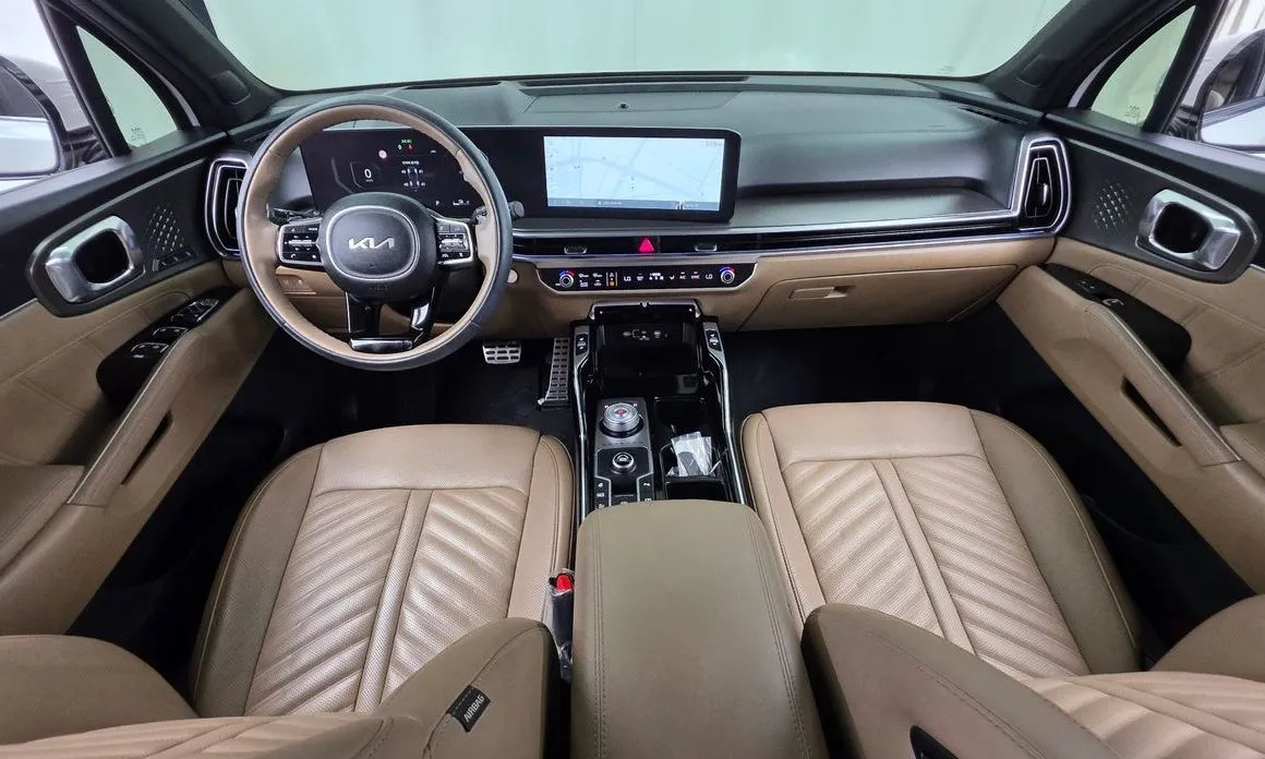 Kia Sorento — фото 9
