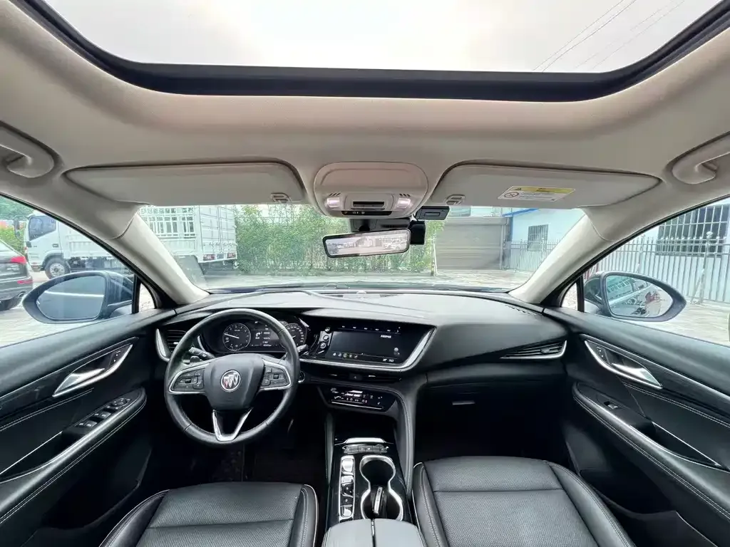 Buick Envision Plus — фото 2