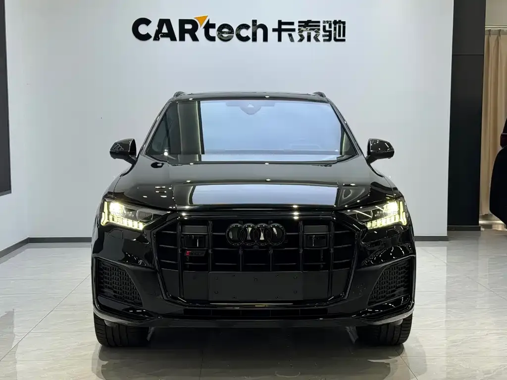 Audi SQ7 — фото 4
