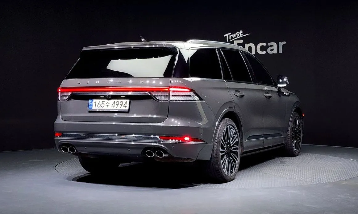 Lincoln Aviator — фото 5