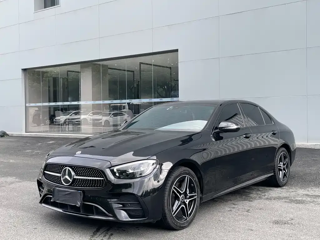 Mercedes-Benz E-Class (Import) — фото 1