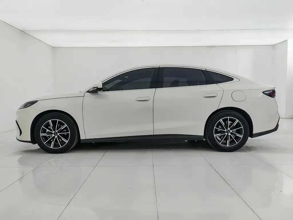 BYD Seal 06 — фото 10